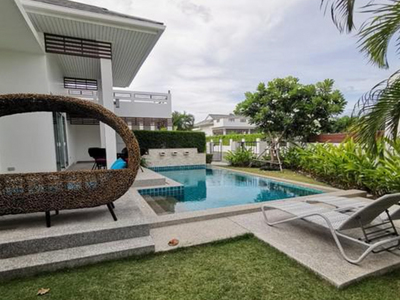 House · For sale · 3 bedrooms