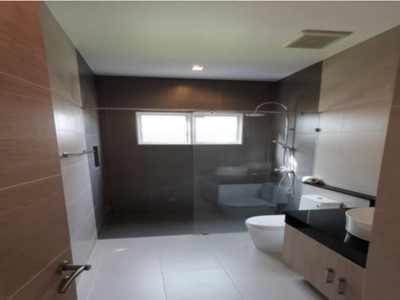 House · For sale · 3 bedrooms