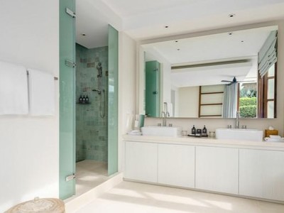 House · For sale · 4 bedrooms