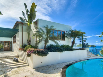 House · For sale · 3 bedrooms