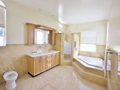 House · For sale · 4 bedrooms