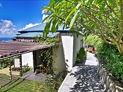 House · For sale · 3 bedrooms